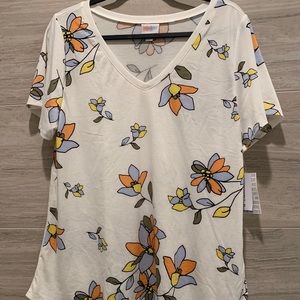 XL LulaRoe Christy Tee BNWT